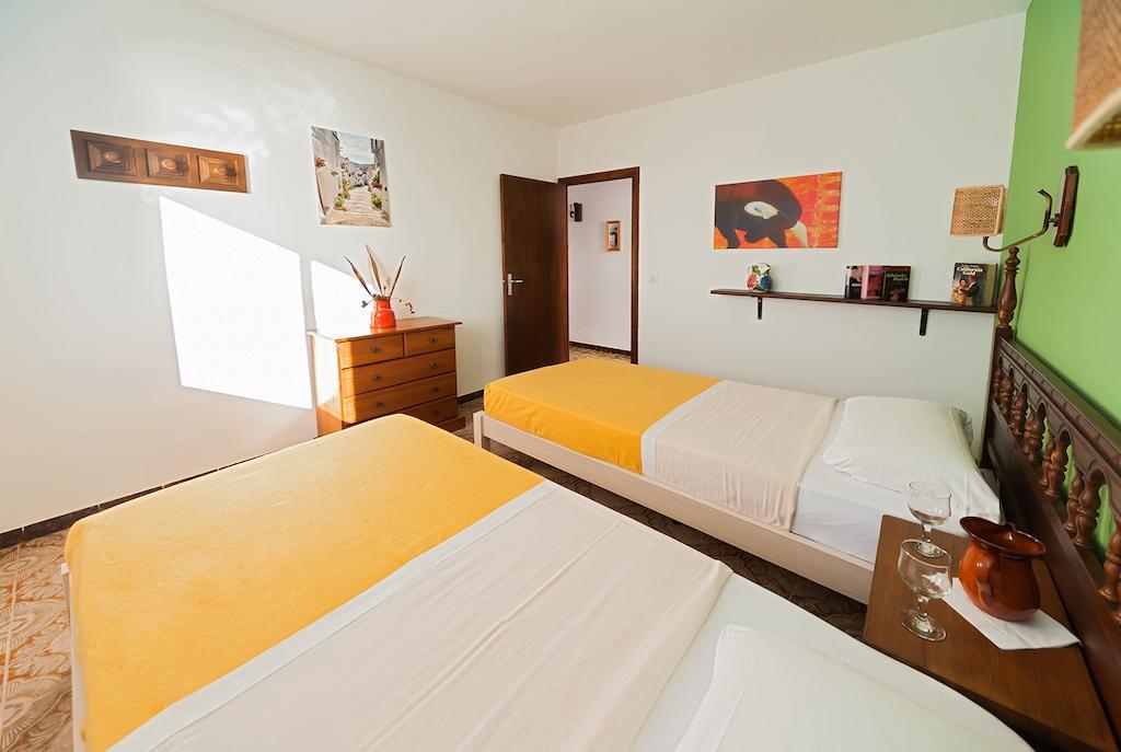 Apartamentos Casa Blanca Miami Playa Bilik gambar